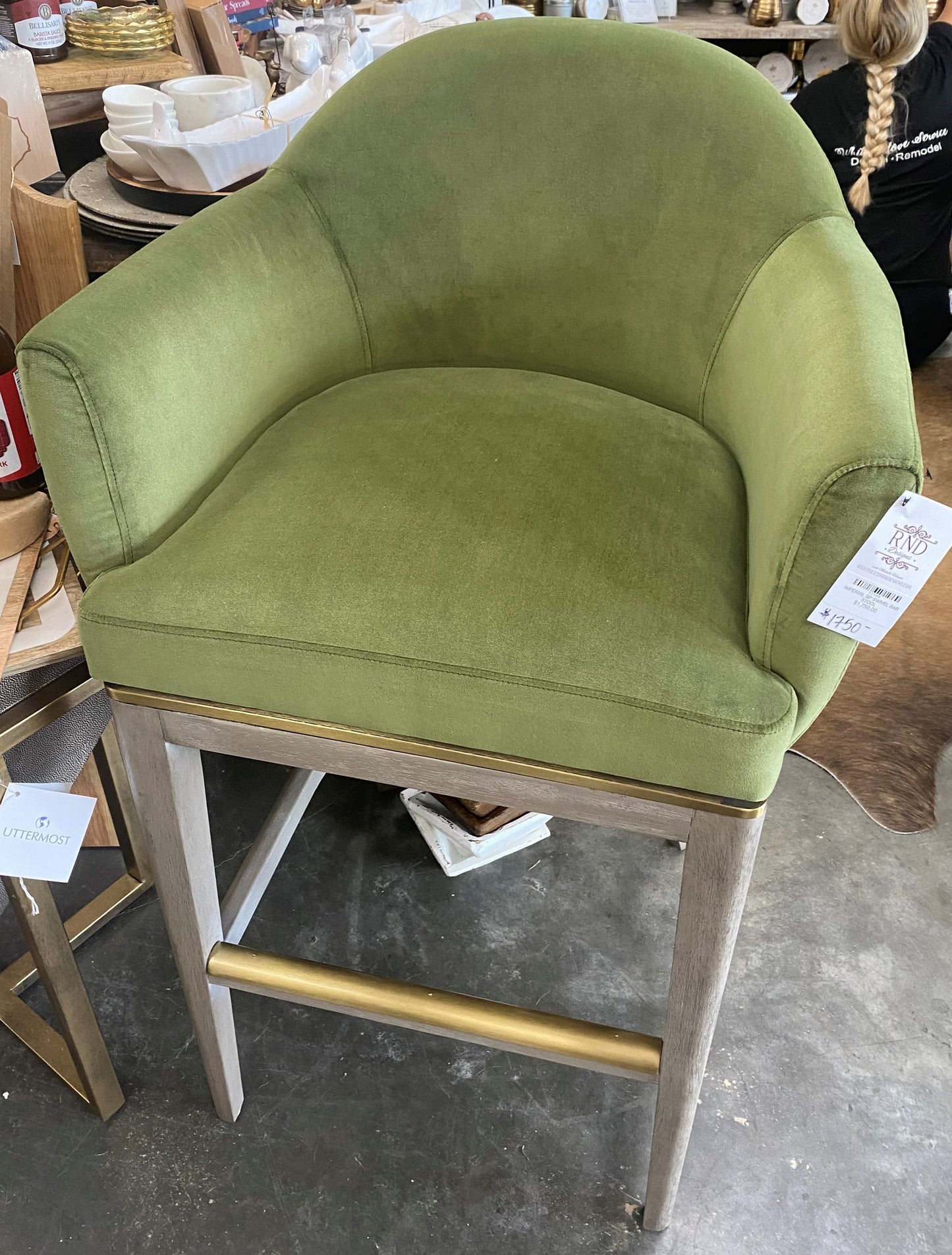 30" OLIVE GREEN SWIVEL BAR STOOL