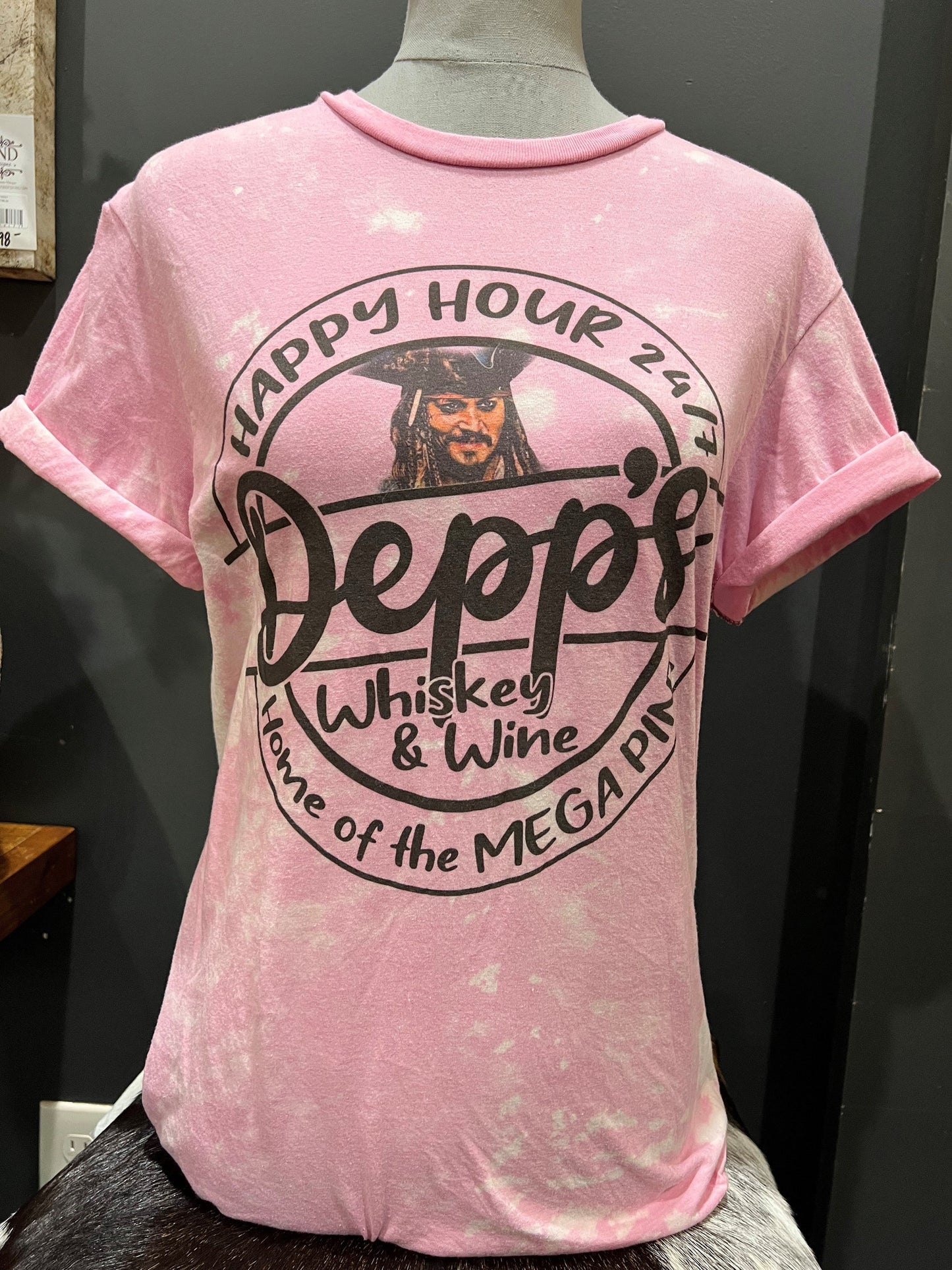 DEPP'S WHISKEY AND WINE T-SHIRT