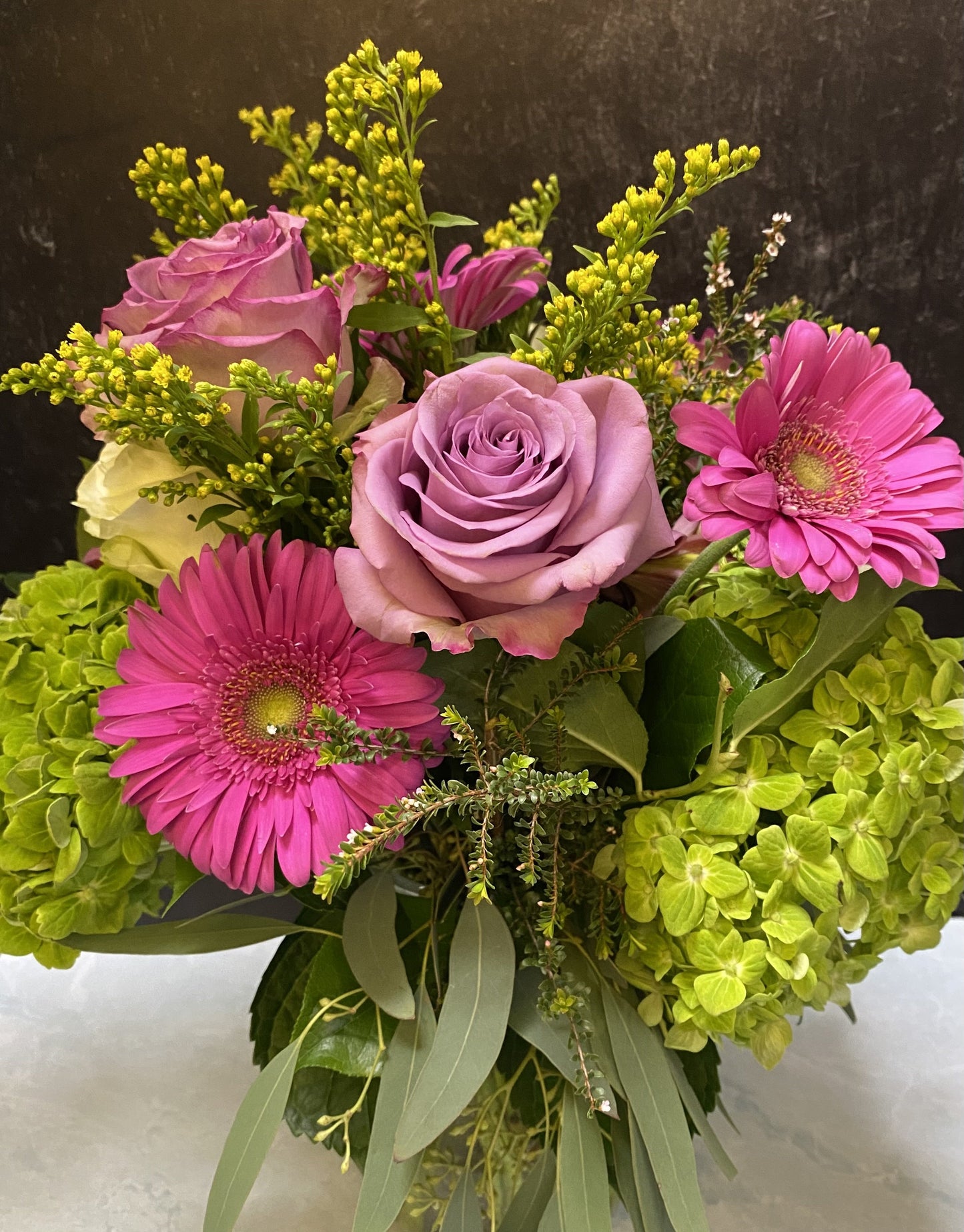 CUSTOM FRESH FLORAL ARRANGEMENT