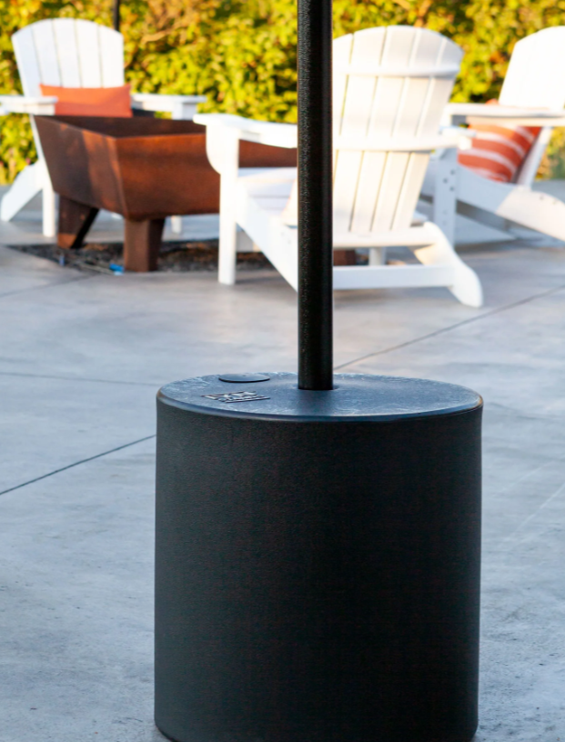 IYN LIGHT POLE WITH TANK