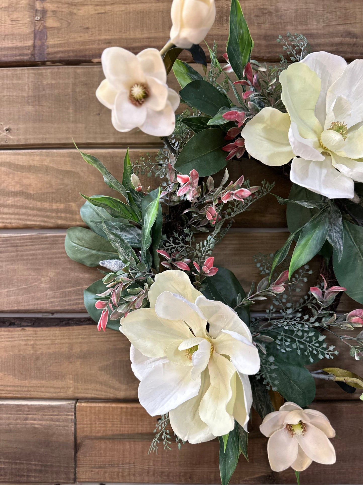 CUSTOM MAGNOLIA WREATH