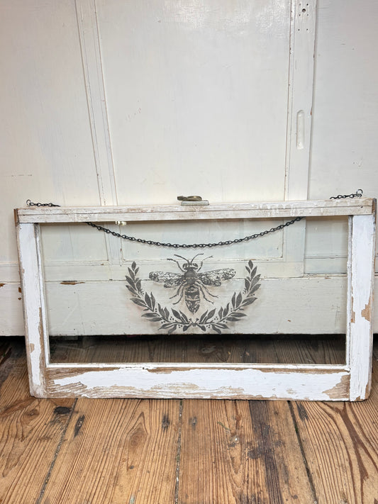 Glass Window w/Bee