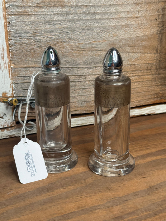 Salt & Pepper Set - Vintage