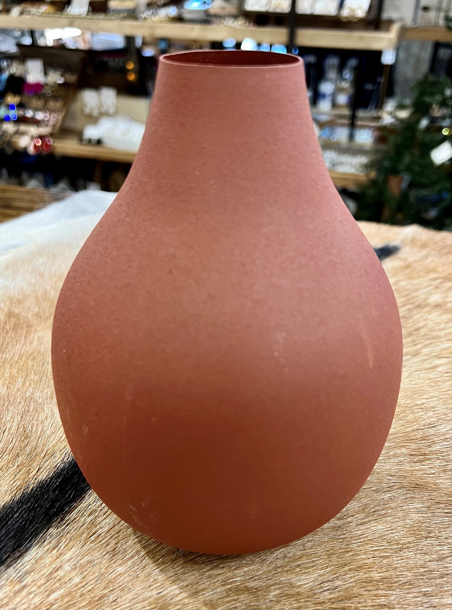 7.25" ORANGE MATTE METAL VASE