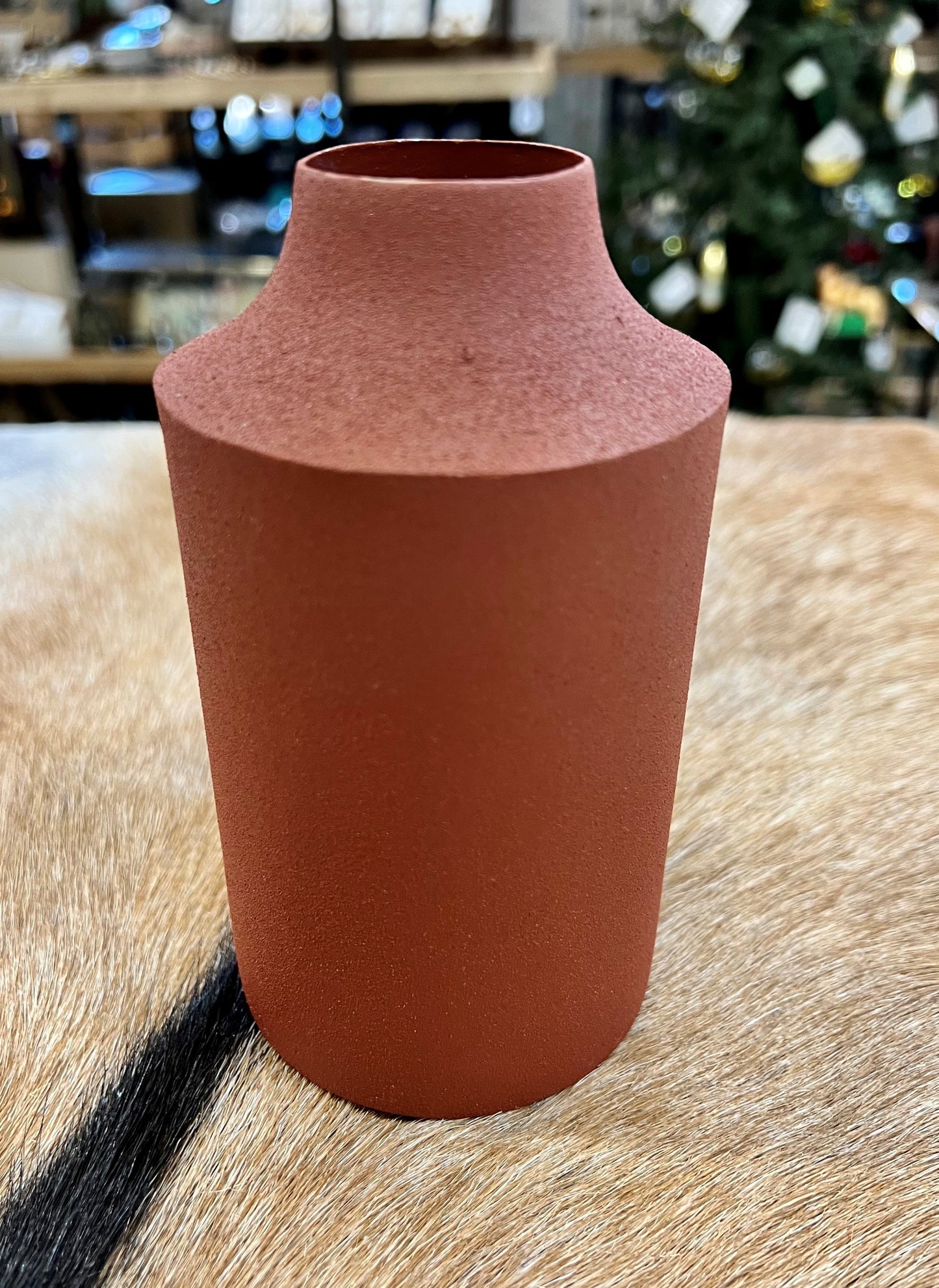 5.75" ORANGE MATTE METAL VASE